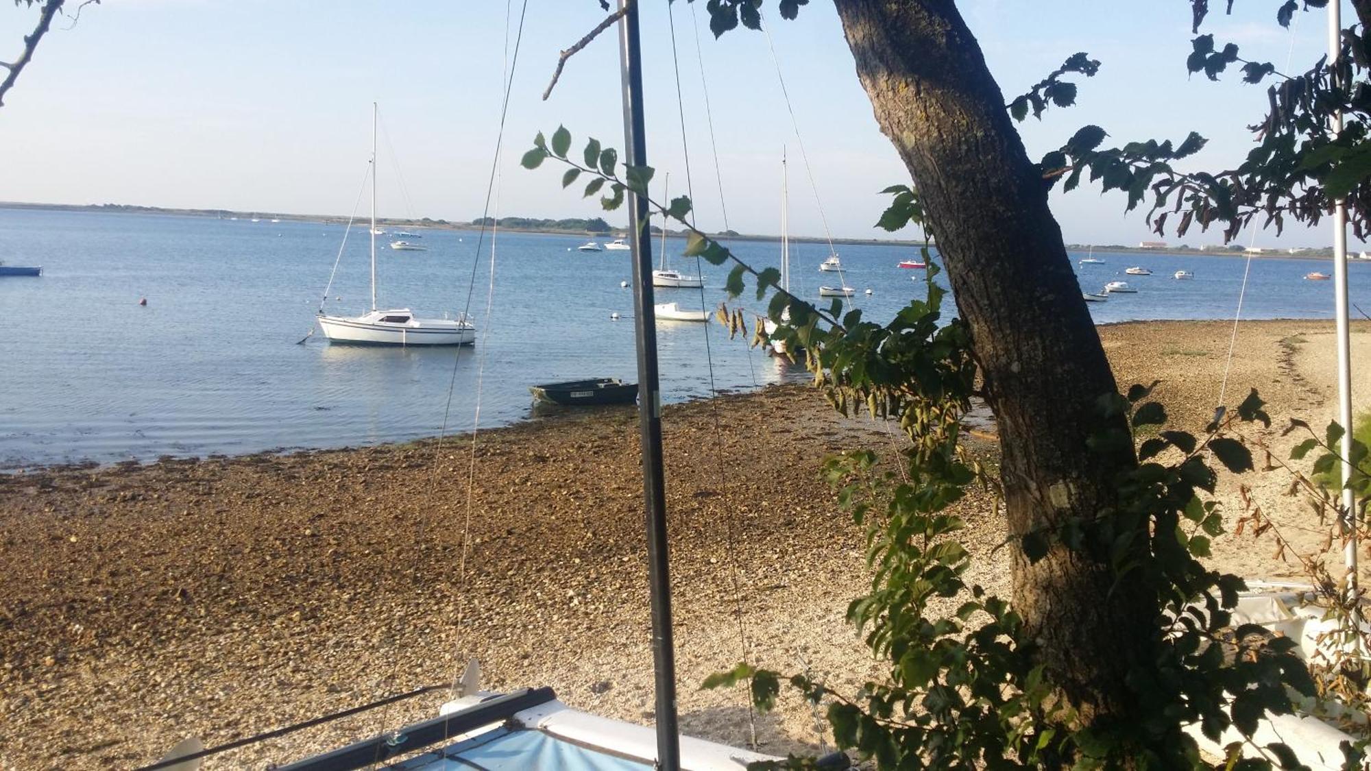 Location Saisonniere Pres De La Mer Avec Rooftop Riantec Bagian luar foto